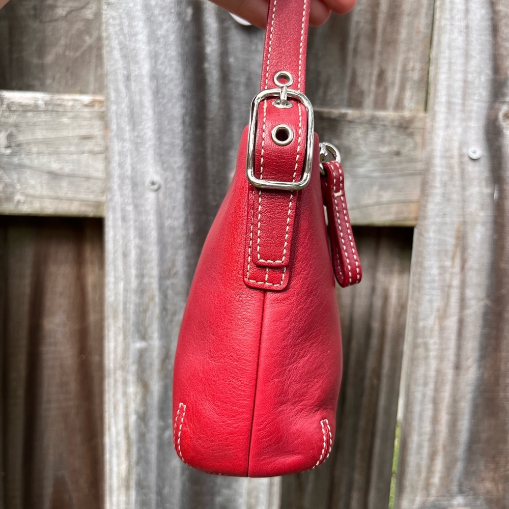 Vintage Mini Coach Demi Legacy Duffle bag Red Leather - Picture 8 of 13